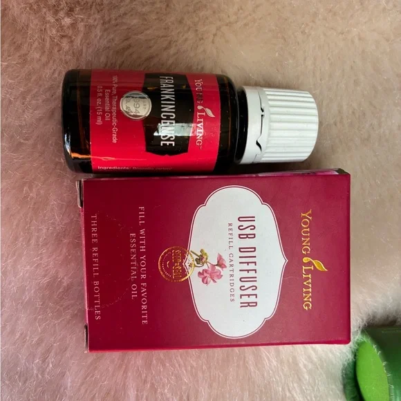 Young Living Essential Oil Collection with Diffuser - Picture 6 of 10